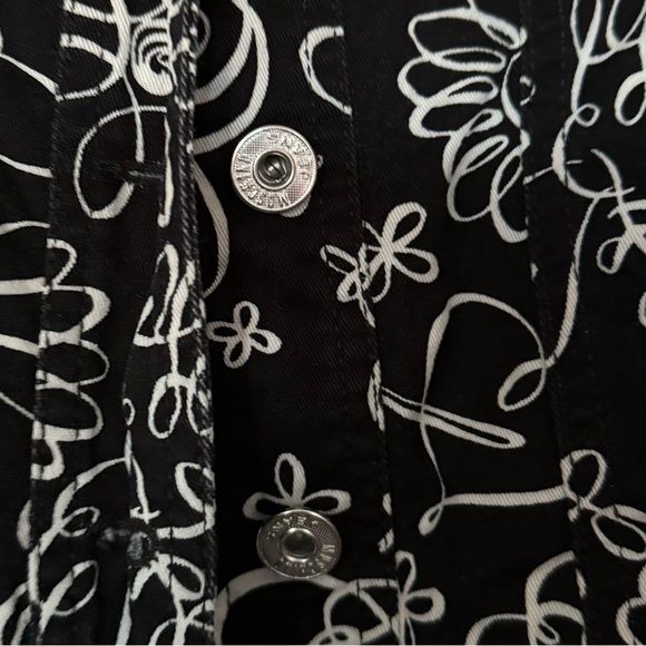 - Moschino Jean Jacket - made in Italy black and white size 8 USA size 42 - Picture 5 of 13
